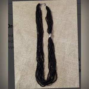 EUC Silpada Vintage Black Seed Bead Hammered Sterling Silver Charm 34 in N1570